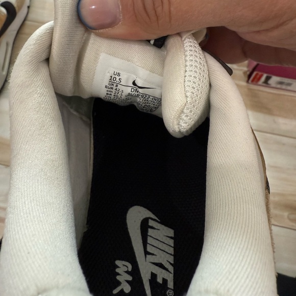 Nike Air Max 90 Futura - Picture 6 of 6